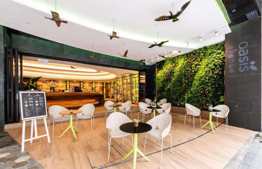 Oasis Avenue-A Gdh Hotel Hongkong Exterior foto