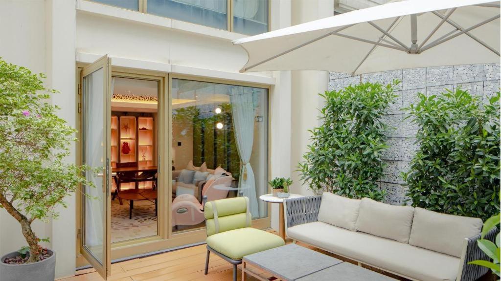 Oasis Avenue-A Gdh Hotel Hongkong Exterior foto